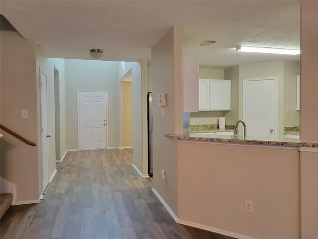 $2,450 | 19426 Old Barngate Lane, Houston, TX 77073