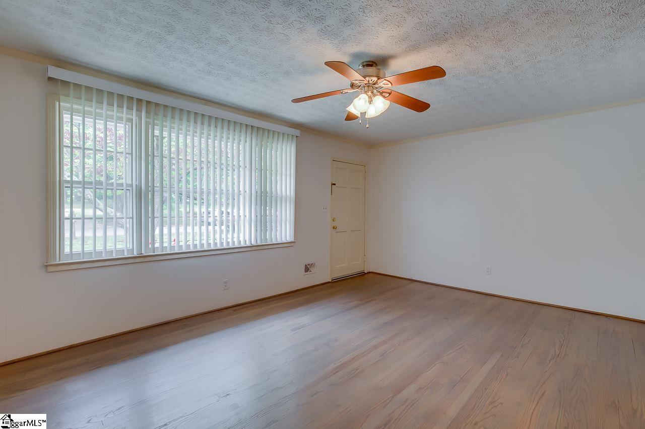 419 Tolar Road Travelers Rest, SC 29690 - Photo 4 of 36 Gallery Image 4