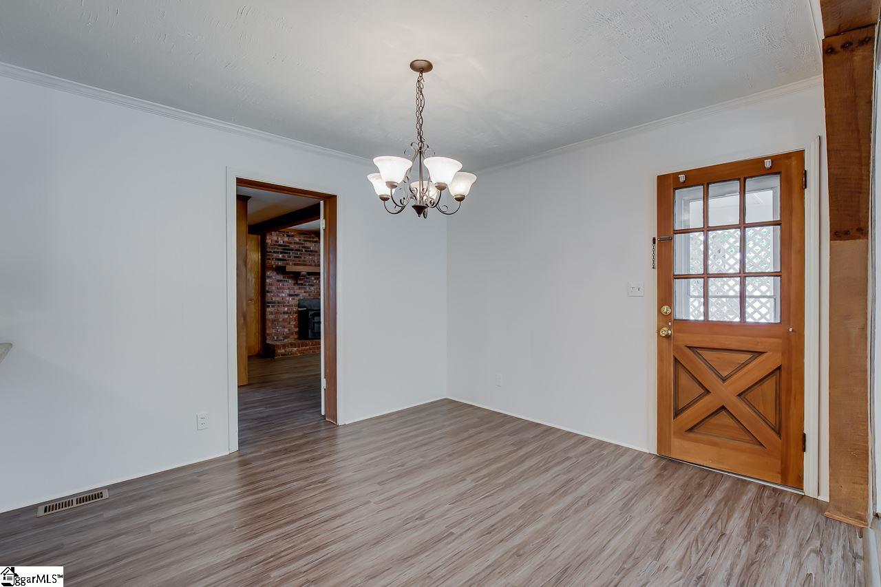 419 Tolar Road Travelers Rest, SC 29690 - Photo 6 of 36 Gallery Image 6