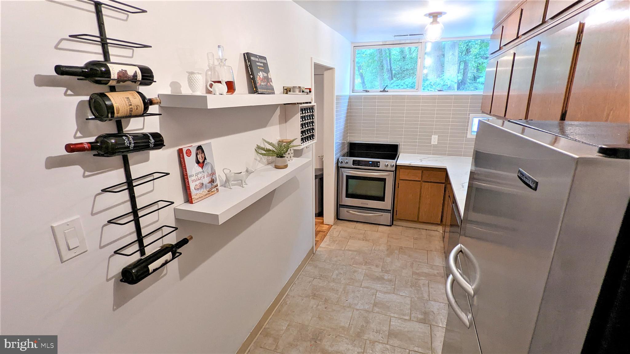 11531 Hickory Cluster Reston, VA 20190 - Photo 16 of 60