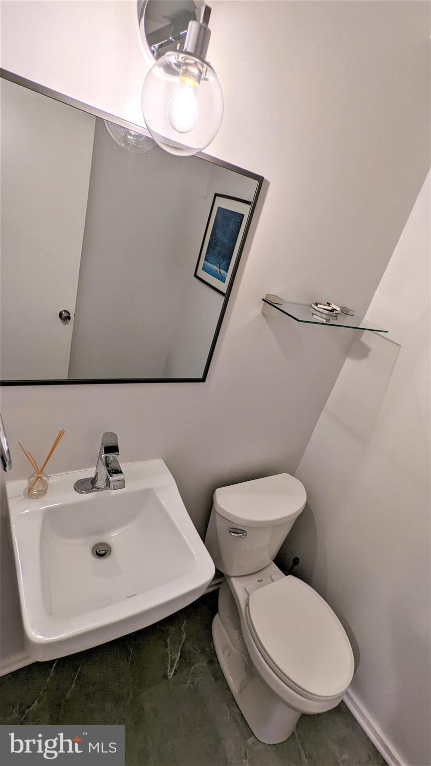 11531 Hickory Cluster Reston, VA 20190 - Photo 22 of 60