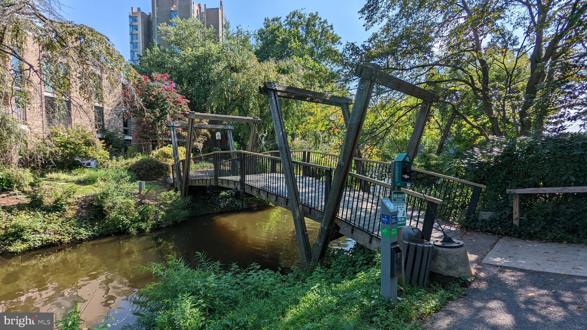 11531 Hickory Cluster Reston, VA 20190 - Photo 50 of 60