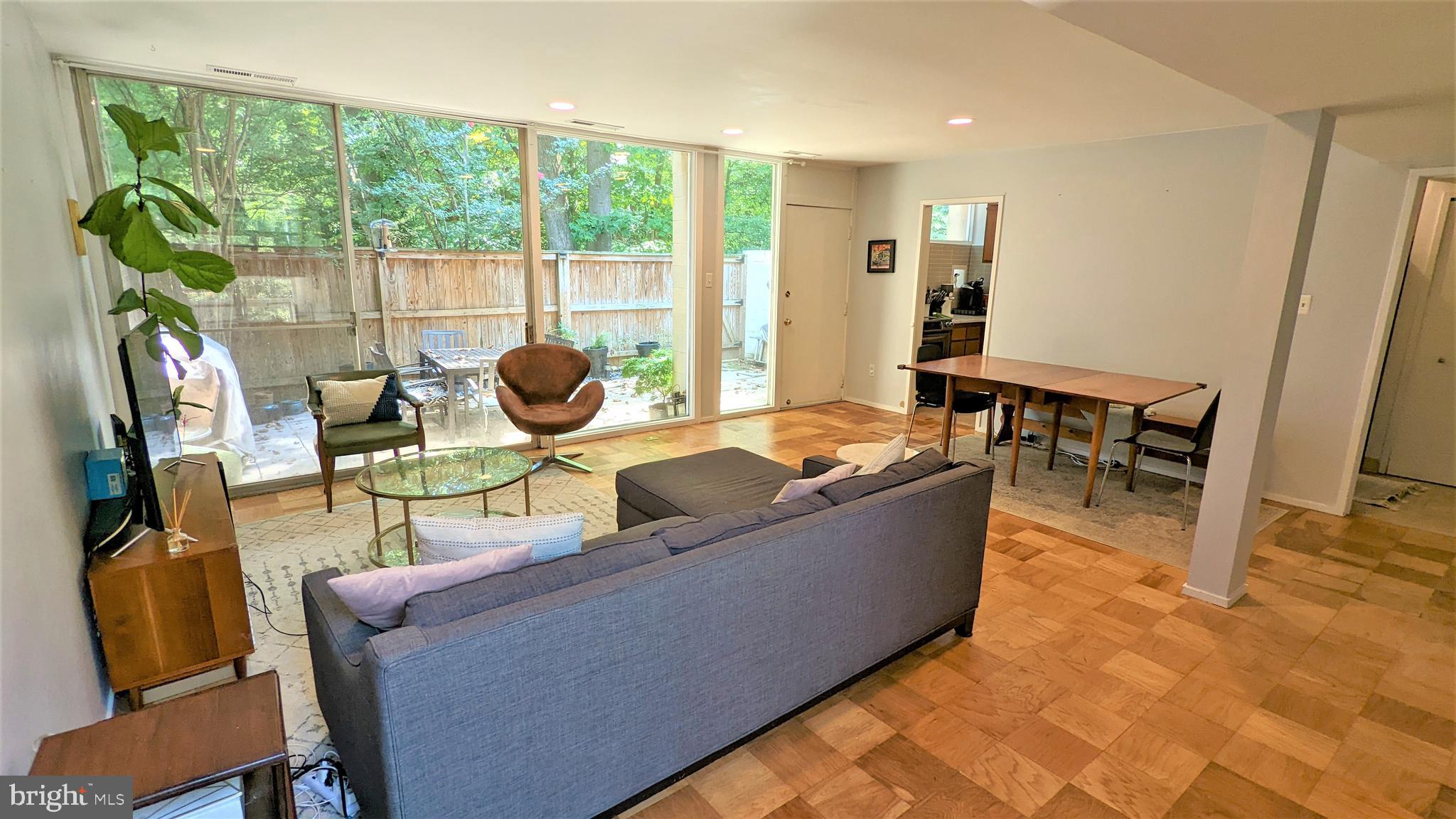 11531 Hickory Cluster Reston, VA 20190 - Photo 8 of 60