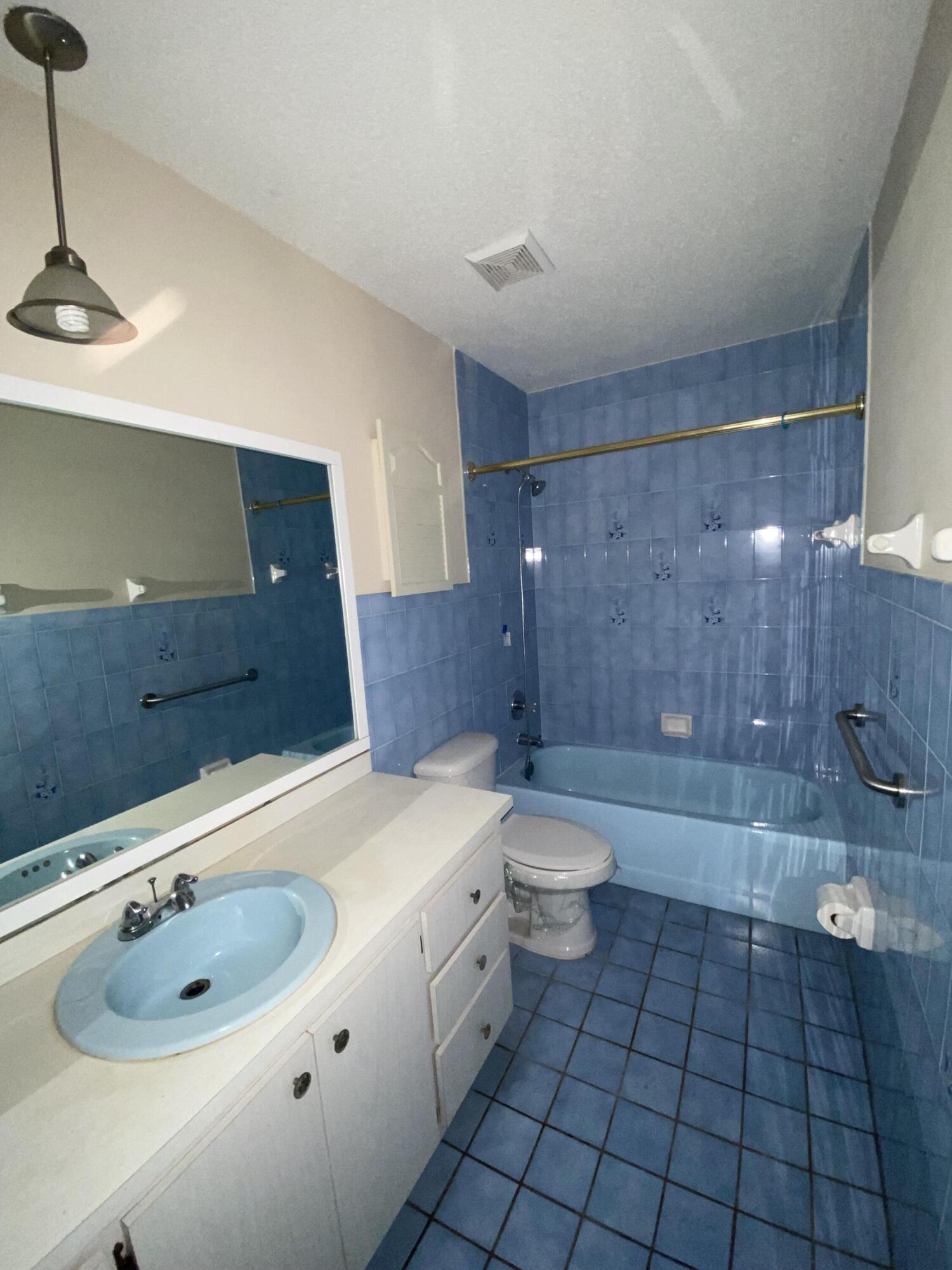 7106 Eden Road Fort Pierce, FL 34951 - Photo 11 of 24 IMG_4324 2