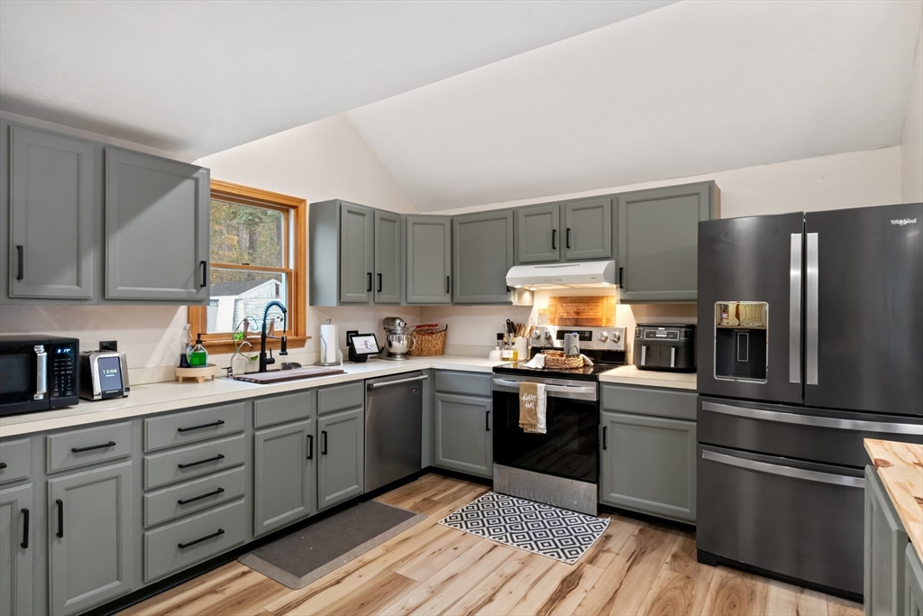 11 Derby Road Berlin, MA 01503 - Photo 13 of 34 Gallery Image 13