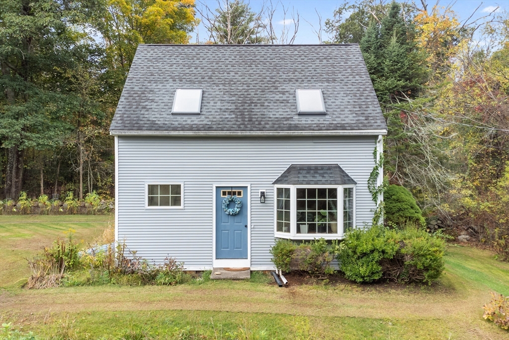 11 Derby Road Berlin, MA 01503 - Photo 3 of 34 Gallery Image 3