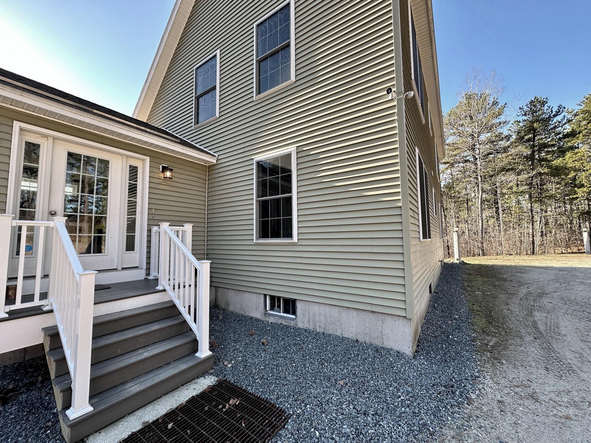 126 Poverty Pond Road West Newfield, ME 04095 - Photo 14 of 67 Entryway.
