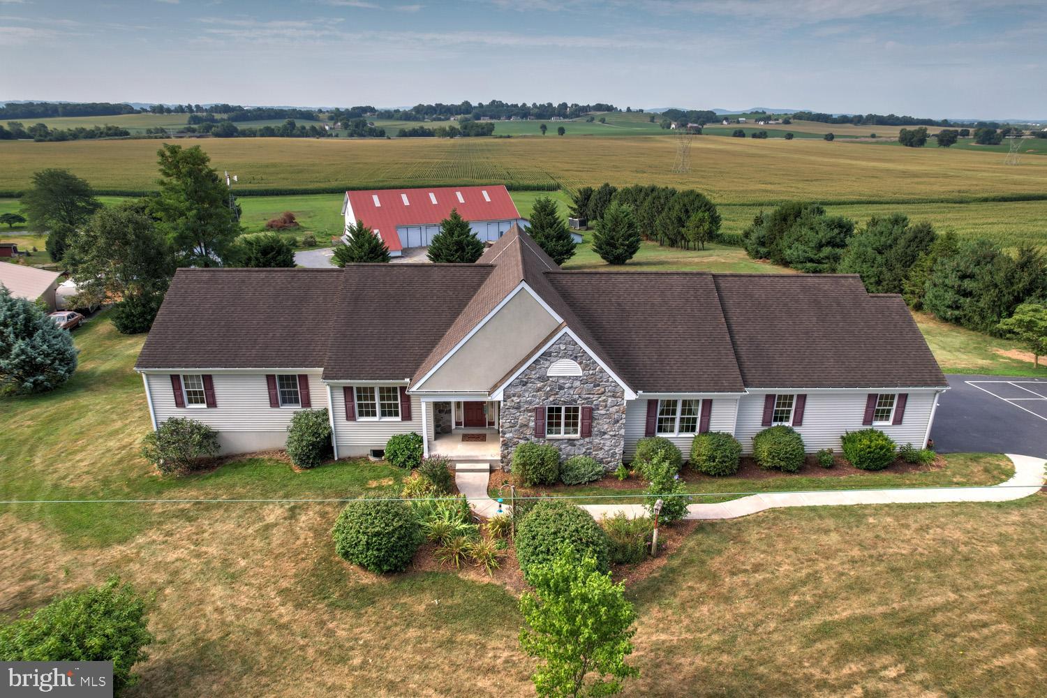 40 West Risser Mill Road Mount Joy, PA 17552 - Photo 2 of 95 Aerial main view