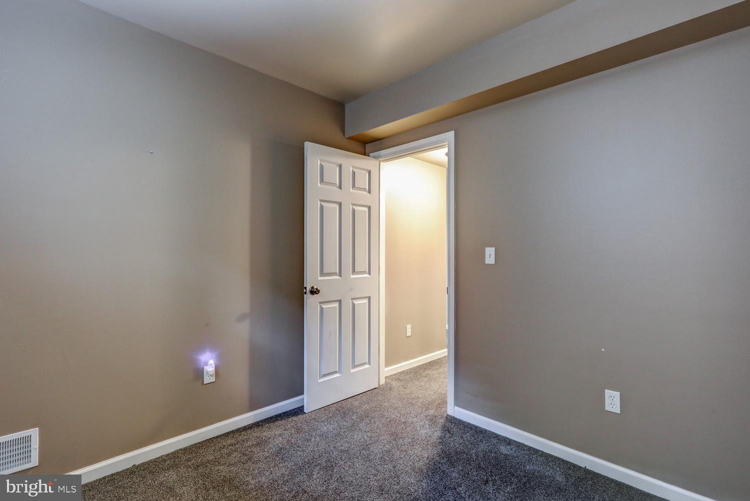 40 West Risser Mill Road Mount Joy, PA 17552 - Photo 61 of 95 Flex room view 2