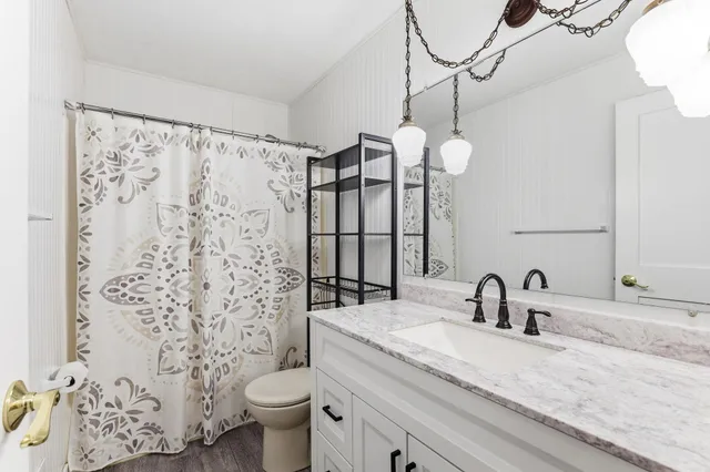 $390,000 | 125 Glenmar Avenue, Mahtomedi, MN 55115