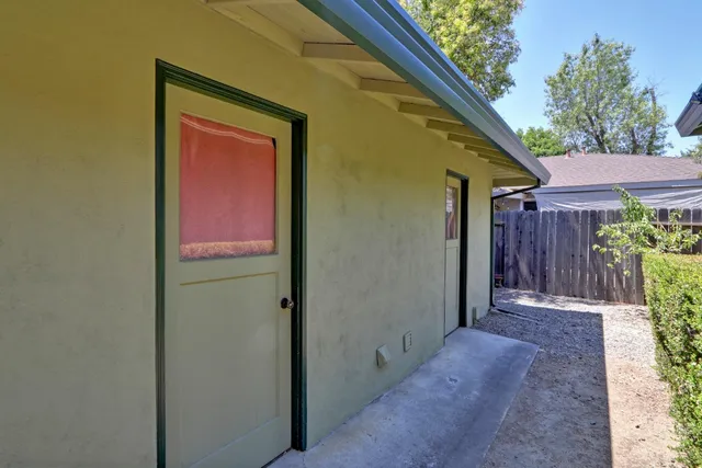 $814,000 | 33 Simmons Way, Davis, CA 95616