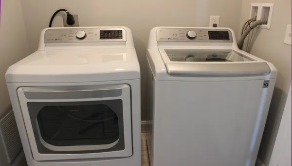 $390,000 | 17 Callaway Drive, Unit 1, Concord, NH 03301