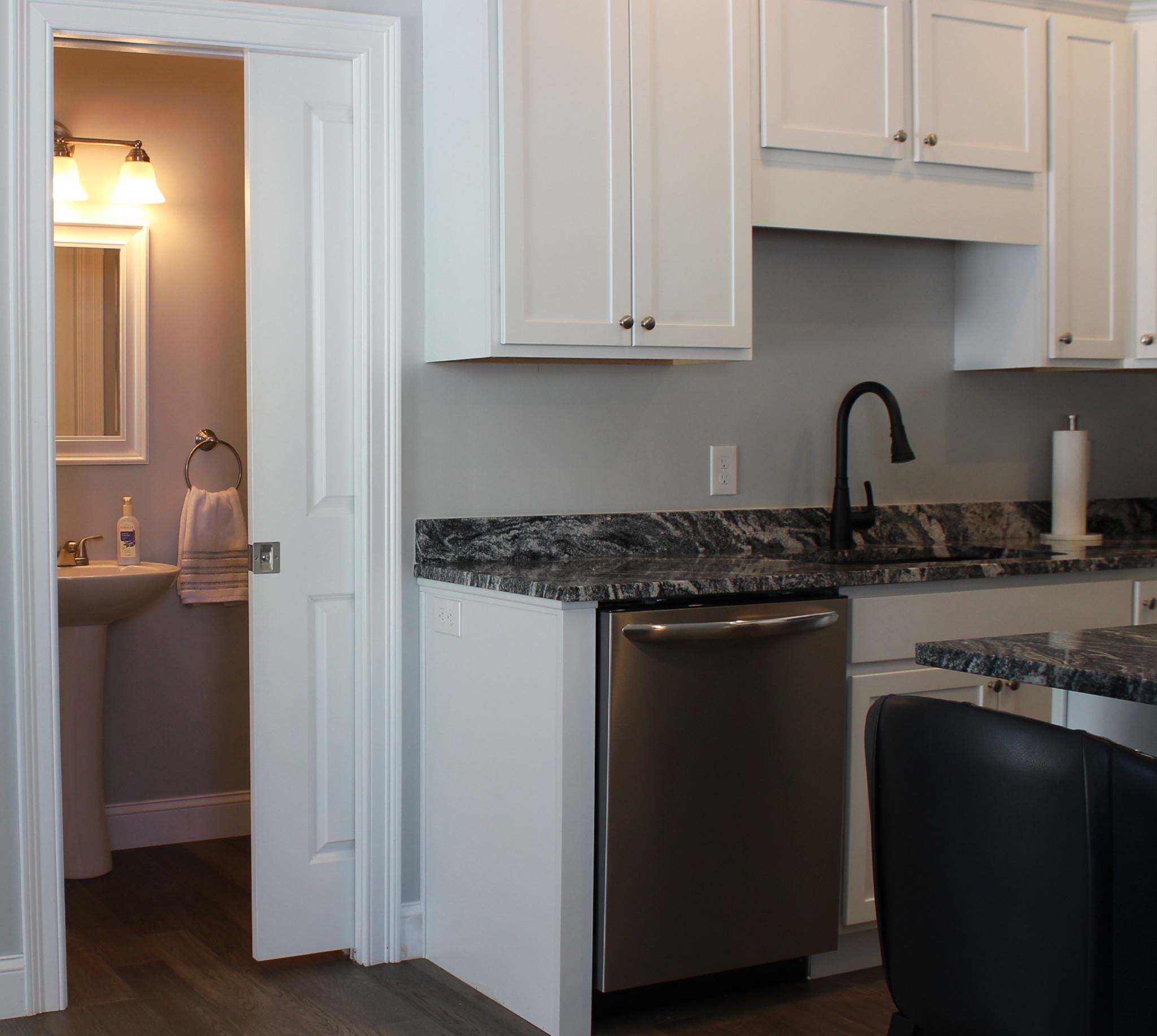 17 Callaway Drive, Unit 1 Concord, NH 03301 - Photo 8 of 15