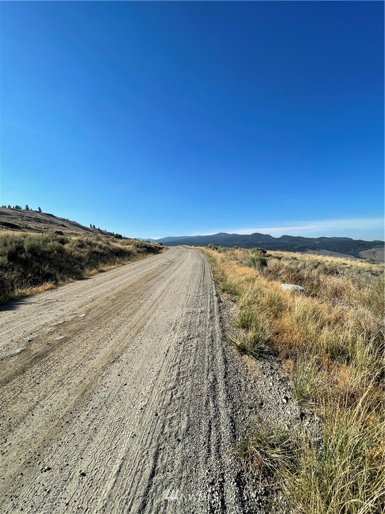 77 Sunset Ridge Road Oroville, WA 98844 - Photo 11 of 13 Gallery Image 11