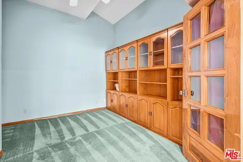 $1,429,000 | 5653 Shirley Avenue, Tarzana, CA 91356