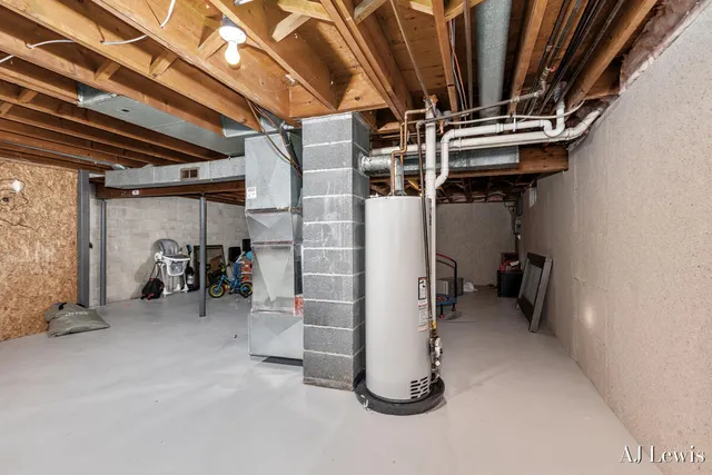 $639,900 | 1890 30th Street Southwest, Wyoming, MI 49519