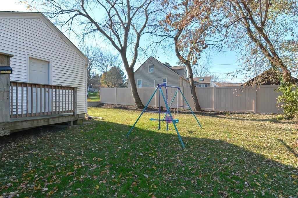1 Manor Road Auburn, MA 01501 - Photo 5 of 35 Gallery Image 5