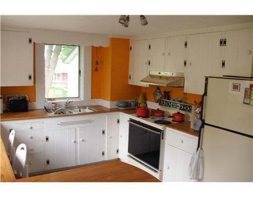 89 Oliver Street Bath, ME 04530 - Photo 3 of 14 Kitchen.