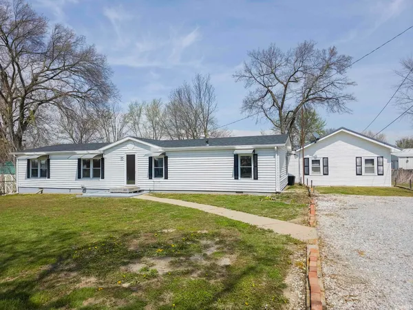 $94,900 | 203 East Main Street, Allendale, IL 62410