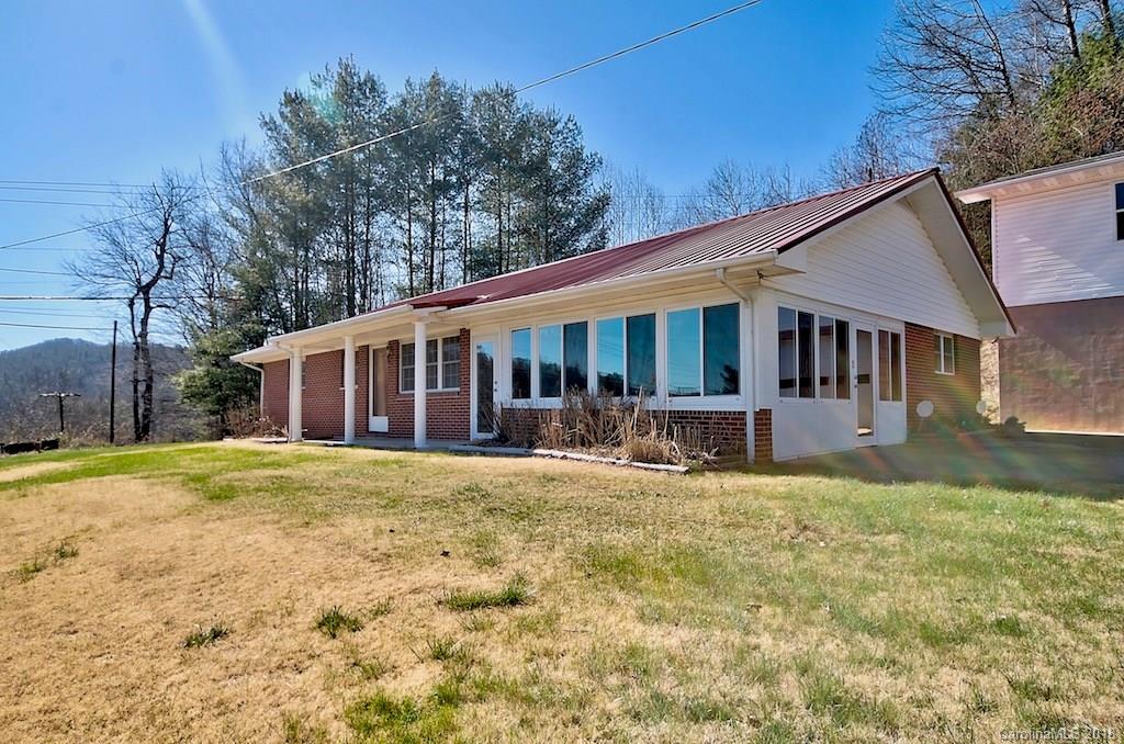 83 Pine Branch Road Spruce Pine, NC 28777 - Photo 1 of 23 Gallery Image 1