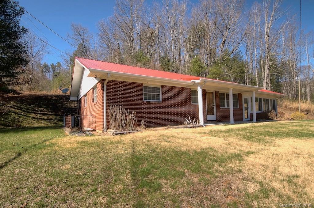83 Pine Branch Road Spruce Pine, NC 28777 - Photo 16 of 23 Gallery Image 16