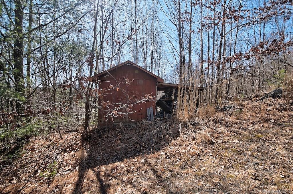 83 Pine Branch Road Spruce Pine, NC 28777 - Photo 20 of 23 Gallery Image 20