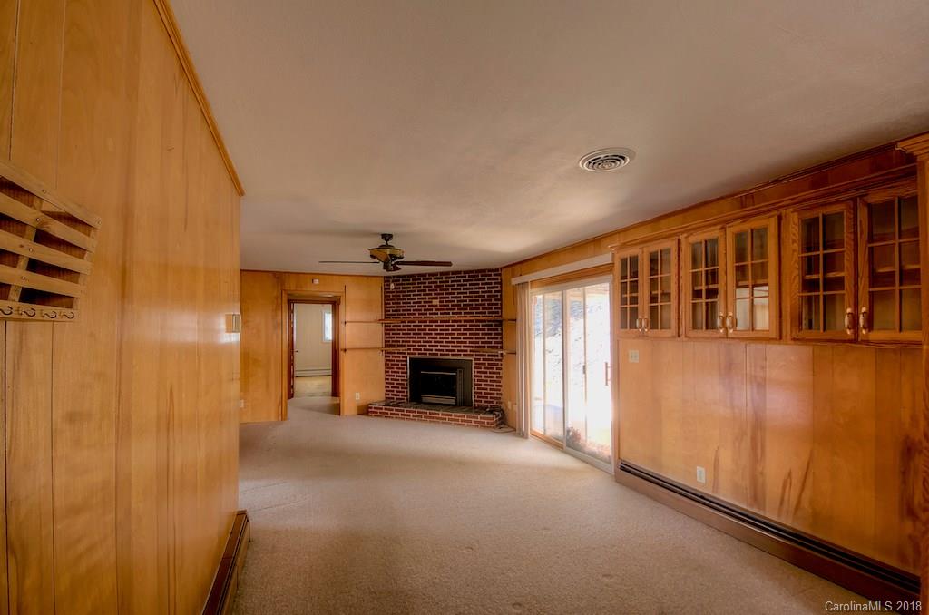 83 Pine Branch Road Spruce Pine, NC 28777 - Photo 6 of 23 Gallery Image 6