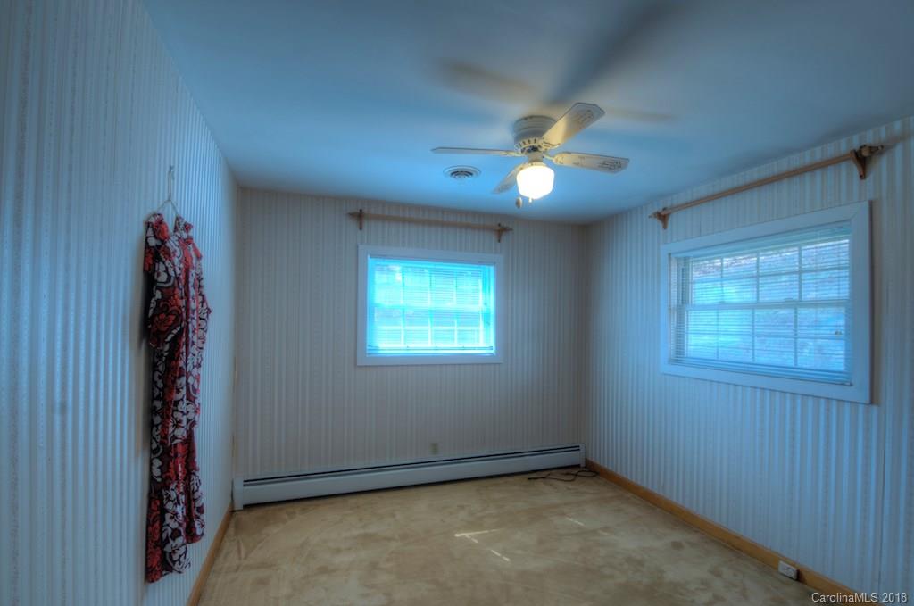 83 Pine Branch Road Spruce Pine, NC 28777 - Photo 10 of 23 Gallery Image 10