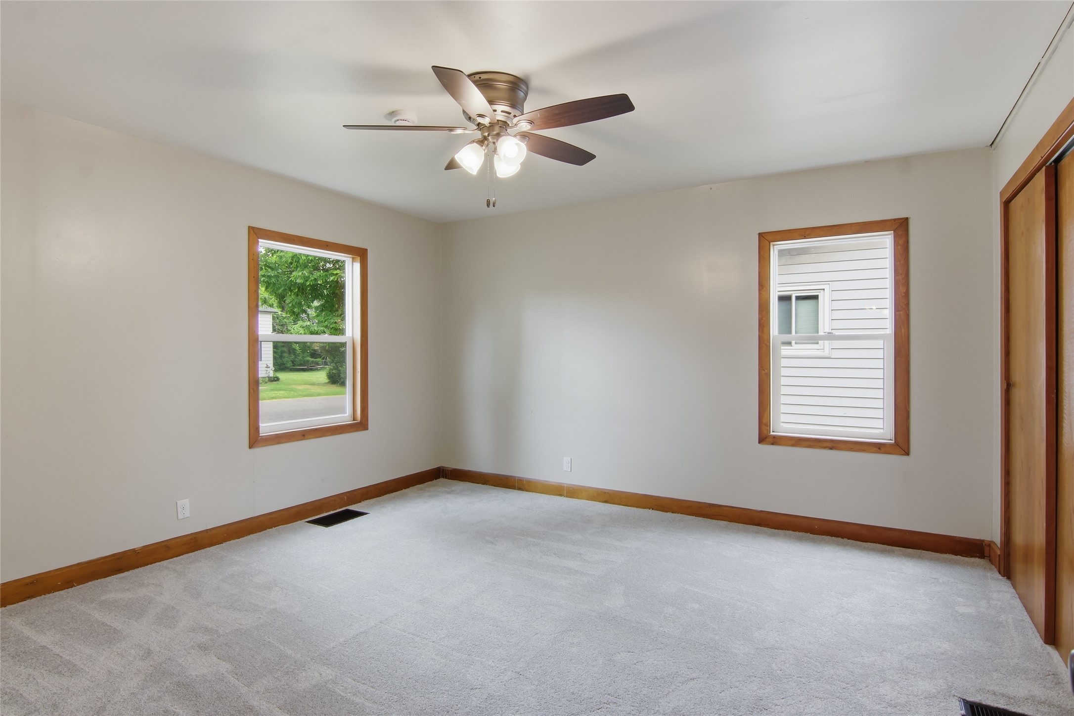 23 East Schneider Street Rice Lake, WI 54868 - Photo 16 of 38