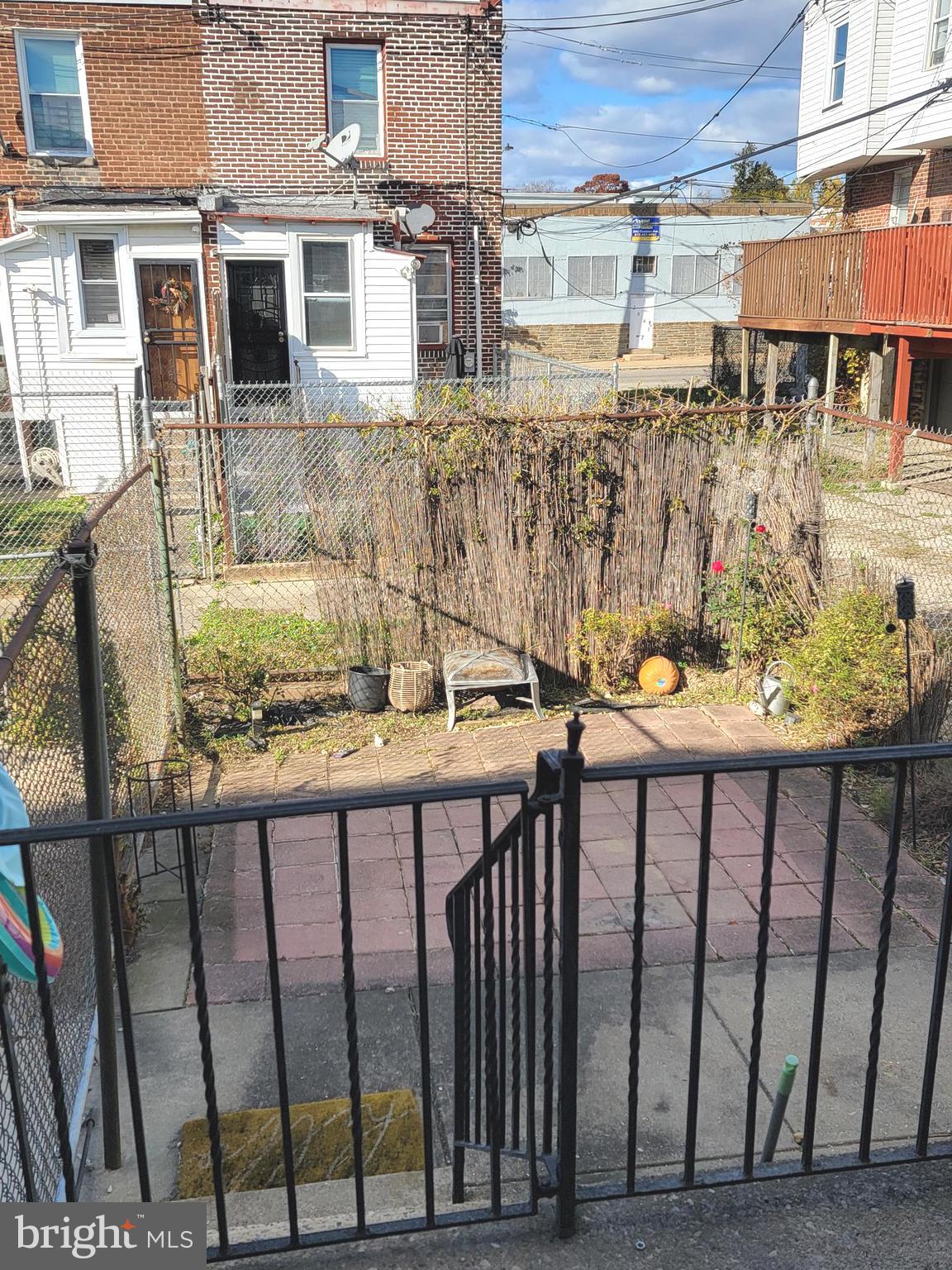 2061 Independence Street Philadelphia, PA 19138 - Photo 21 of 22 Real yard