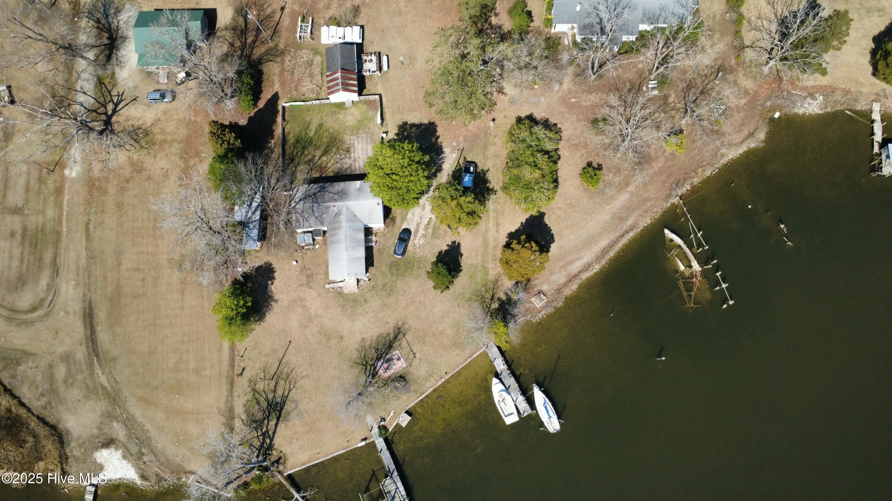 320 Loop Road Belhaven, NC 27810 - Photo 11 of 13 tempImageAYexgD