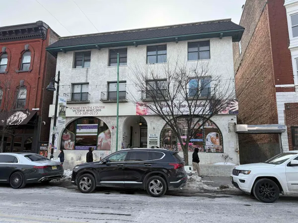 $2,200 | 73-75 Ferry Street, Unit 2, Newark, NJ 07105