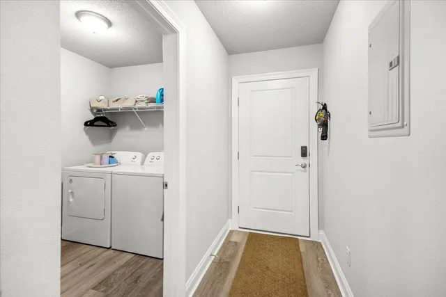 a view of utility room