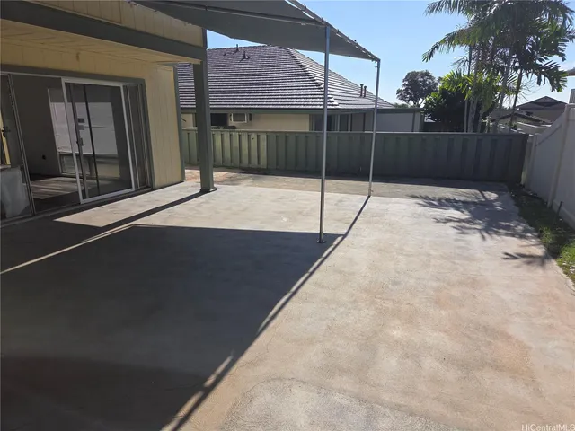 $3,000 | 94-1191 Meleinoa Place, Unit 23B, Waipahu, HI 96797