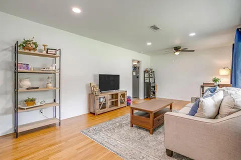 $345,000 | 5517 Volder Drive, Fort Worth, TX 76114