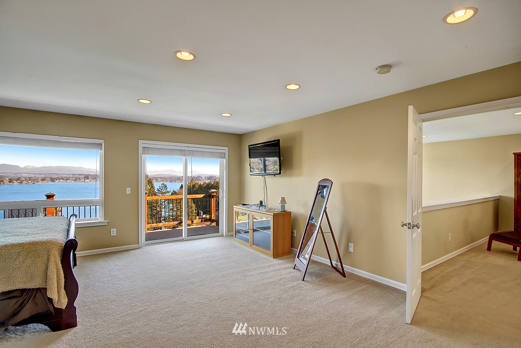 1315 Vernon Road Lake Stevens, WA 98258 - Photo 10 of 25 Gallery Image 10