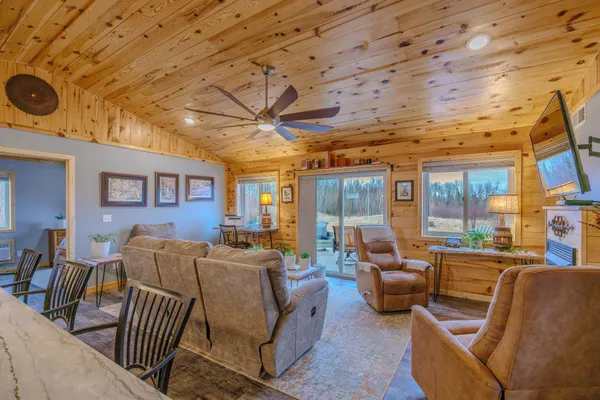 $339,900 | 7634 St Peter Lane Northwest, Puposky, MN 56667