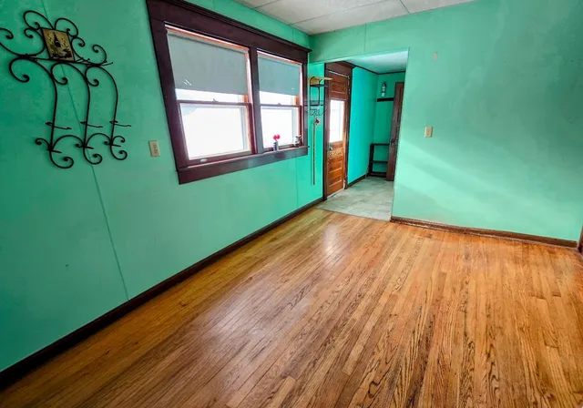 $115,000 | 521 Washington Avenue, Holland, MN 56139