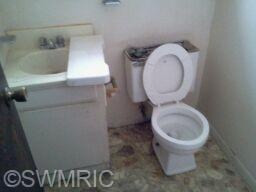 315 North Broton Road Muskegon, MI 49442 - Photo 4 of 13 Additional Photo