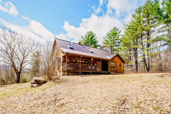 $549,900 | 414 Taylor Hill Road, New Vineyard, ME 04956
