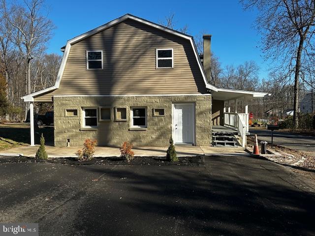 1722 Snyder Road Green Lane, PA 18054 - Photo 5 of 21 Gallery Image 5