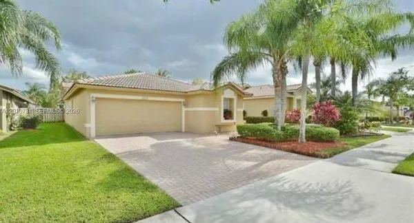 $4,200 | 16410 Sapphire Bend, Weston, FL 33331