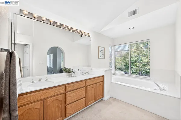 $1,698,000 | 579 Amberwood Way, Livermore, CA 94551