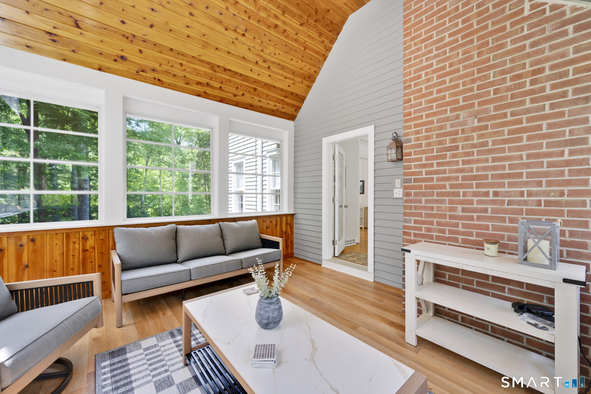 11 Whitman Pond Road Simsbury, CT 06070 - Photo 18 of 40