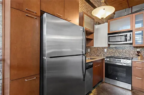 $305,000 | 170 Boulevard Southeast, Unit F109, Atlanta, GA 30312