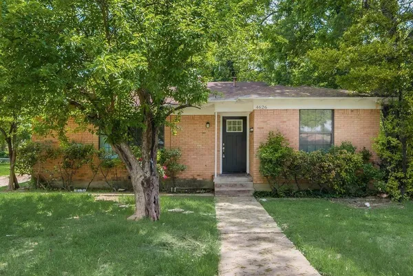 $1,800 | 4626 Utah Avenue, Dallas, TX 75216