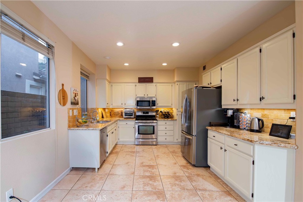 6755 Cowboy Street Simi Valley, CA 93063 - Photo 29 of 53