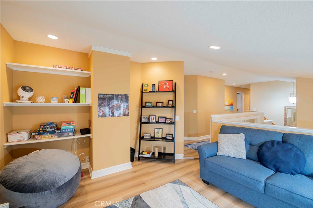 6755 Cowboy Street Simi Valley, CA 93063 - Photo 34 of 53