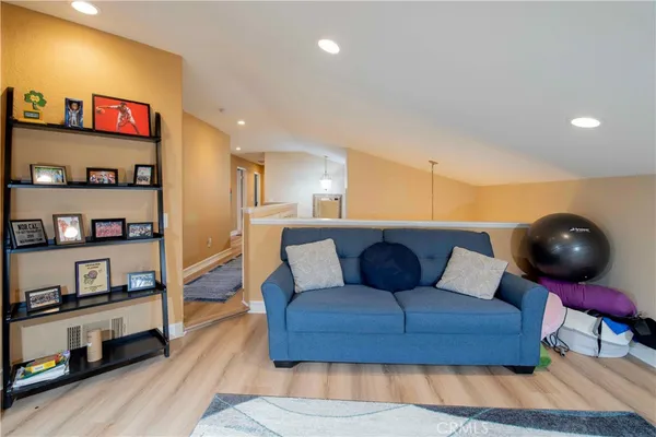 $899,000 | 6755 Cowboy Street, Simi Valley, CA 93063