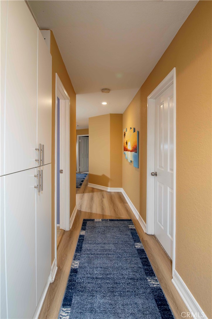 6755 Cowboy Street Simi Valley, CA 93063 - Photo 10 of 53 Upstairs Hallway
